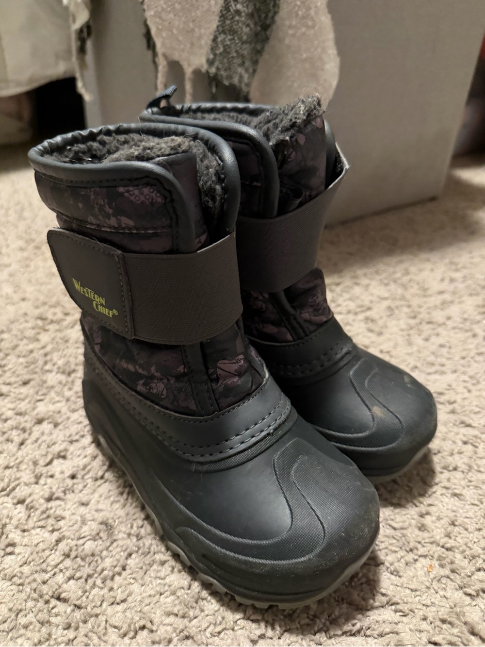 Western Chief Kids Black & Dark Gray Waterproof Winter Boots